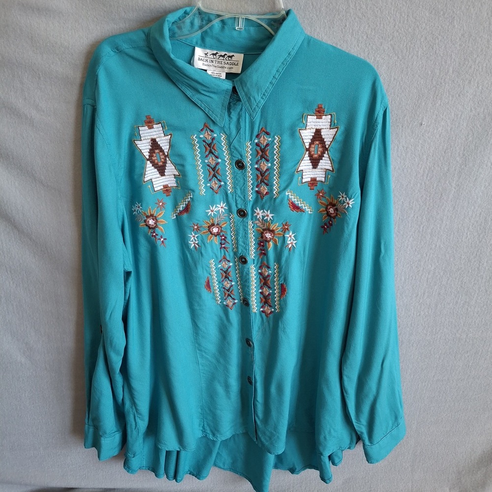 Back In The Saddle Women's Large Button Up Southwestern Shirt Embroidered Teal